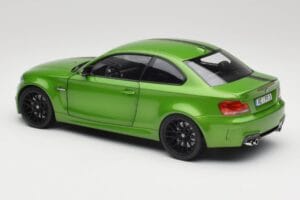 BMW řada 1 E82 Coupe Taiga Green Metallic Minichamps 1:18 110020024 Kov – obrázek 7 z 8