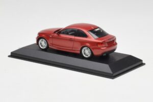 BMW 1M E82 Oranžový Minichamps 1:43 413020023 Kov – obrázek 3 z 5