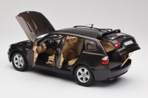BMW X3 E83 3.0d Tmavě Hnědý Metalíza Kyosho 1:18 80430300736 Kov – obrázek 5 z 8