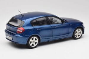 BMW 1 E87 Sydney Modrý Kyosho 1:18 80430308600 Kov – obrázek 3 z 8