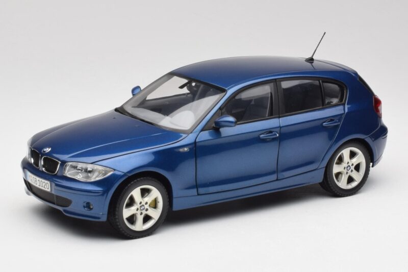 BMW 1 E87 Sydney Modrý Kyosho 1:18 80430308600 Kov