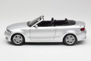 BMW 135i E88 Kabriolet Titan Stříbrný Kyosho 1:18 80430427021 Kov – obrázek 4 z 8