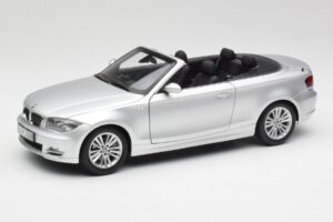 BMW 135i E88 Kabriolet Titan Stříbrný Kyosho 1:18 80430427021 Kov