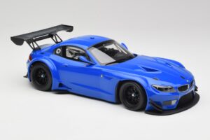 BMW Z4 E89 GT3 Le Mans Modrý Minichamps 1:18 151122302 Kov – obrázek 4 z 6