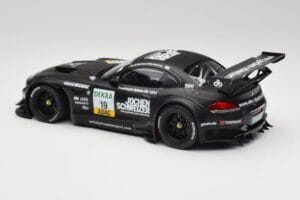 BMW Z4 E89 GT3 #19 Pixum C. Hurtgen / D. Baumann Spa 24 Hours Winner 2013 Minichamps 1:18 151132399 Kov – obrázek 5 z 6