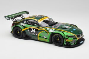 BMW Z4 E89 GT3 #24 Saudi Falcons K. Al Faisal / A. Binladen Dubai 24 Hours 2013 Minichamps 1:18 151132324 Kov – obrázek 4 z 6