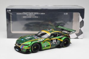 BMW Z4 E89 GT3 #24 Saudi Falcons K. Al Faisal / A. Binladen Dubai 24 Hours 2013 Minichamps 1:18 151132324 Kov – obrázek 6 z 6