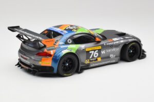 BMW Z4 E89 GT3 #76 Schubert Motorsport Dubai 24 Hours 2014 Minichamps 1:18 151142376 Kov – obrázek 2 z 6