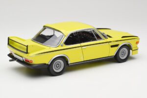 BMW 3.0 CSL E9 Žlutý Minichamps 1:18 180029028 Kov – obrázek 3 z 8
