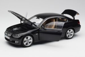 BMW 3 E92 Coupe Černý Kyosho 1:18 80430407222 Kov – obrázek 2 z 8
