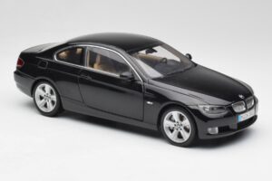 BMW 3 E92 Coupe Černý Kyosho 1:18 80430407222 Kov – obrázek 6 z 8