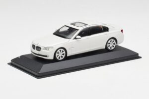 BMW 750Li F02 Bílý Minichamps 1:43 80420445201 Kov – obrázek 2 z 5