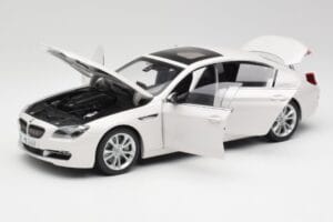 BMW 6 F06 Gran Coupe Mineral Bílý Paragon 1:18 80432218741 Kov – obrázek 2 z 8