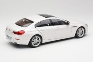 BMW 6 F06 Gran Coupe Mineral Bílý Paragon 1:18 80432218741 Kov – obrázek 3 z 8