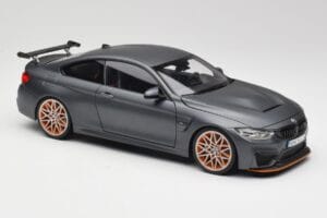 BMW M4 F82 GTS Frozen Šedý Minichamps 1:18 80432411555 Kov – obrázek 6 z 8