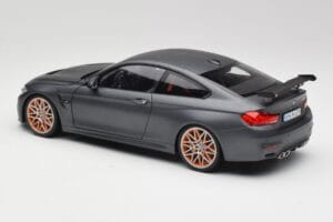 BMW M4 F82 GTS Frozen Šedý Minichamps 1:18 80432411555 Kov – obrázek 7 z 8