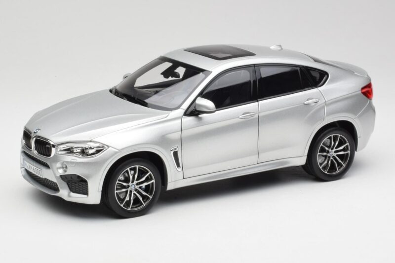 BMW X6 M F86 Stříbrný Norev 1:18 183200 Kov