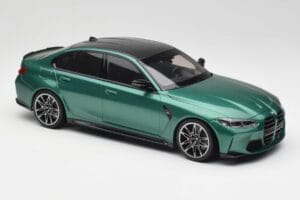 BMW M3 G80 Isle of Man Green Minichamps 1:18 155020200 Kov – obrázek 4 z 6