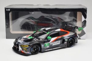 BMW M4 G82 GT3 GTD Paul Miller Racing #1 B. Sellers / M. Snow 12 Hours of Sebring IMSA 2022 Minichamps 1:18 155222001 Kov – obrázek 6 z 6