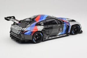 BMW M4 GT3 G82 #1 Test Version 2021 Minichamps 1:18 113222003 Kov – obrázek 3 z 8