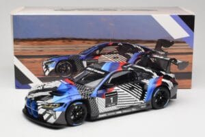 BMW M4 GT3 G82 #1 Test Version 2021 Minichamps 1:18 113222003 Kov – obrázek 8 z 8