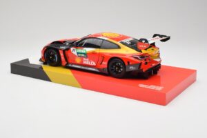 BMW M4 GT3 G82 #31 S. van der Linde Team Schubert DTM Champion 2022 Minichamps 1:18 113222331 Kov – obrázek 7 z 8
