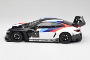 BMW M4 GT3 Presentation Car 2021 Minichamps 1:18 155212000 Kov – obrázek 3 z 6