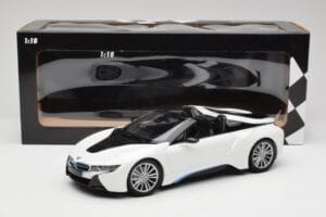 BMW i8 Roadster I15 Bílý Metalíza Minichamps 1:18 155027031 Kov – obrázek 6 z 6