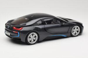 BMW i8 Sophisto Grey Minichamps 1:18 80432336842 Kov – obrázek 3 z 8