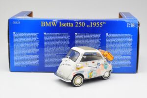 BMW Isetta 250 Revell 1:18 8828 Kov – obrázek 8 z 8