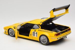 BMW M1 Procar #81 Kreistelefonbuch Team Winkelhock C. Regazzoni DRM Norisring 1979 Minichamps 1:18 180792991 Kov – obrázek 5 z 8