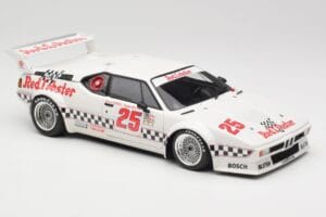 BMW M1 #25 Red Lobster D. Cowart / K. Miller LA Times GP Riverside 1981 Minichamps 1:18 180812925 Kov – obrázek 6 z 8