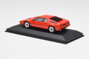 BMW M1 Červený Minichamps 1:43 430025022 Kov – obrázek 3 z 4