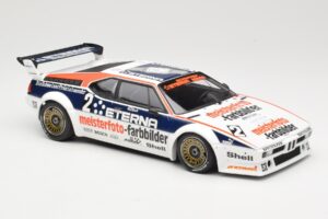 BMW M1 Schnitzer #2 H-J. Stuck Winner Deutsche Automobil Rennsport Trophy Zolder 1982 Minichamps 1:18 155822902 Kov – obrázek 4 z 6