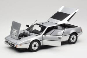 BMW M1 Stříbrná Metalíza Norev 1:18 183226 Kov – obrázek 2 z 8