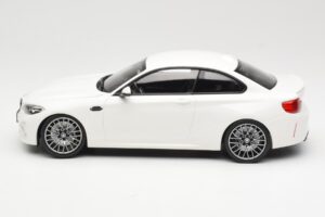 BMW M2 Competition F87 Bílý Minichamps 1:18 155028000 Kov – obrázek 3 z 6