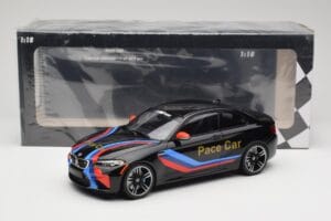 BMW M2 F87 Pace Car Minichamps 1:18 155026106 Kov – obrázek 6 z 6