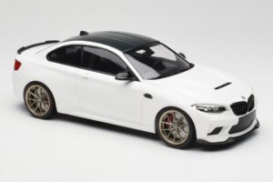 BMW M2 F87 CS Alpine White Zlatá Kola Minichamps 1:18 155021020 Kov – obrázek 4 z 6