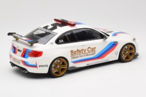 BMW M2 F87 Safety Car MotoGP 2016 Minichamps 1:18 155026105 Kov – obrázek 2 z 6