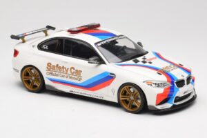 BMW M2 F87 Safety Car MotoGP 2016 Minichamps 1:18 155026105 Kov – obrázek 4 z 6