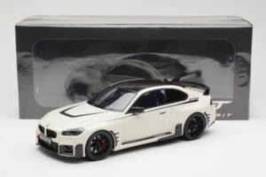 BMW M2 G87 M Performance Bílý GT Spirit 1:18 GT476 Pryskyřice – obrázek 6 z 6
