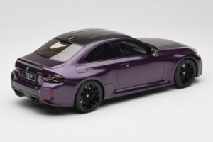 BMW M2 G87 Twilight Purple GT Spirit 1:18 GT946 Pryskyřice – obrázek 2 z 6