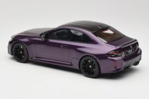 BMW M2 G87 Twilight Purple GT Spirit 1:18 GT946 Pryskyřice – obrázek 5 z 6
