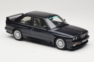 BMW M3 E30 Europameister Macau Blue Otto 1:18 OT1216 Kov – obrázek 4 z 6