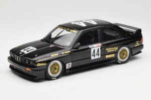 BMW M3 E30 JPS Team BMW #44 J. Richards / T. Longhurst Class Winners Bathurst 1000 1987 Minichamps 1:18 155872044 Kov
