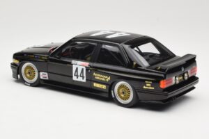 BMW M3 E30 JPS Team BMW #44 J. Richards / T. Longhurst Class Winners Bathurst 1000 1987 Minichamps 1:18 155872044 Kov – obrázek 5 z 6