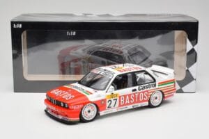 BMW M3 E30 #27 Bigazzi Team S. Soper / A. Hahne 4th Place 24 Hours of Spa 1990 Minichamps 1:18 155902027 Kov – obrázek 6 z 6