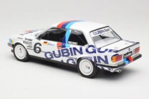 BMW M3 E30 #6 H. Grohs DTM 1987 Minichamps 1:18 155872006 Kov – obrázek 5 z 6