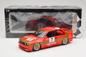 BMW M3 E30 #7 D. Quester 2nd Place Guia Race Macau 1987 Minichamps 1:18 155872007 Kov – obrázek 6 z 6