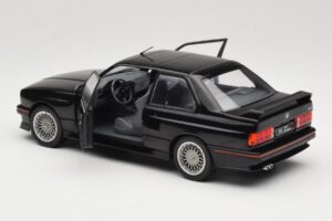 BMW M3 E30 Sport Evo Černý Solido 1:18 S1801501 Kov – obrázek 5 z 8